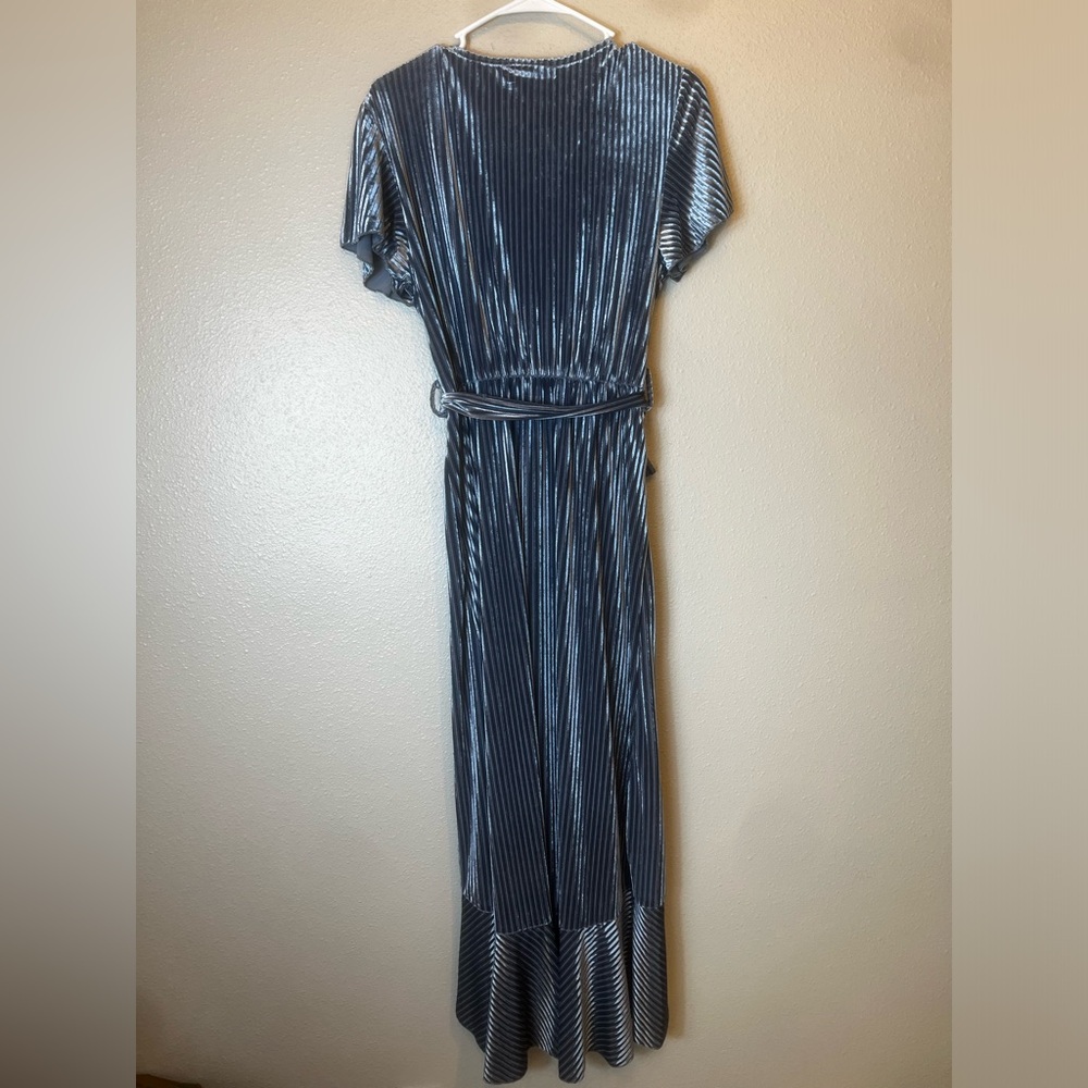Simplee Blue V Neck Ribbed Ruffle Wrap Dress Size S - Picture 5 of 6